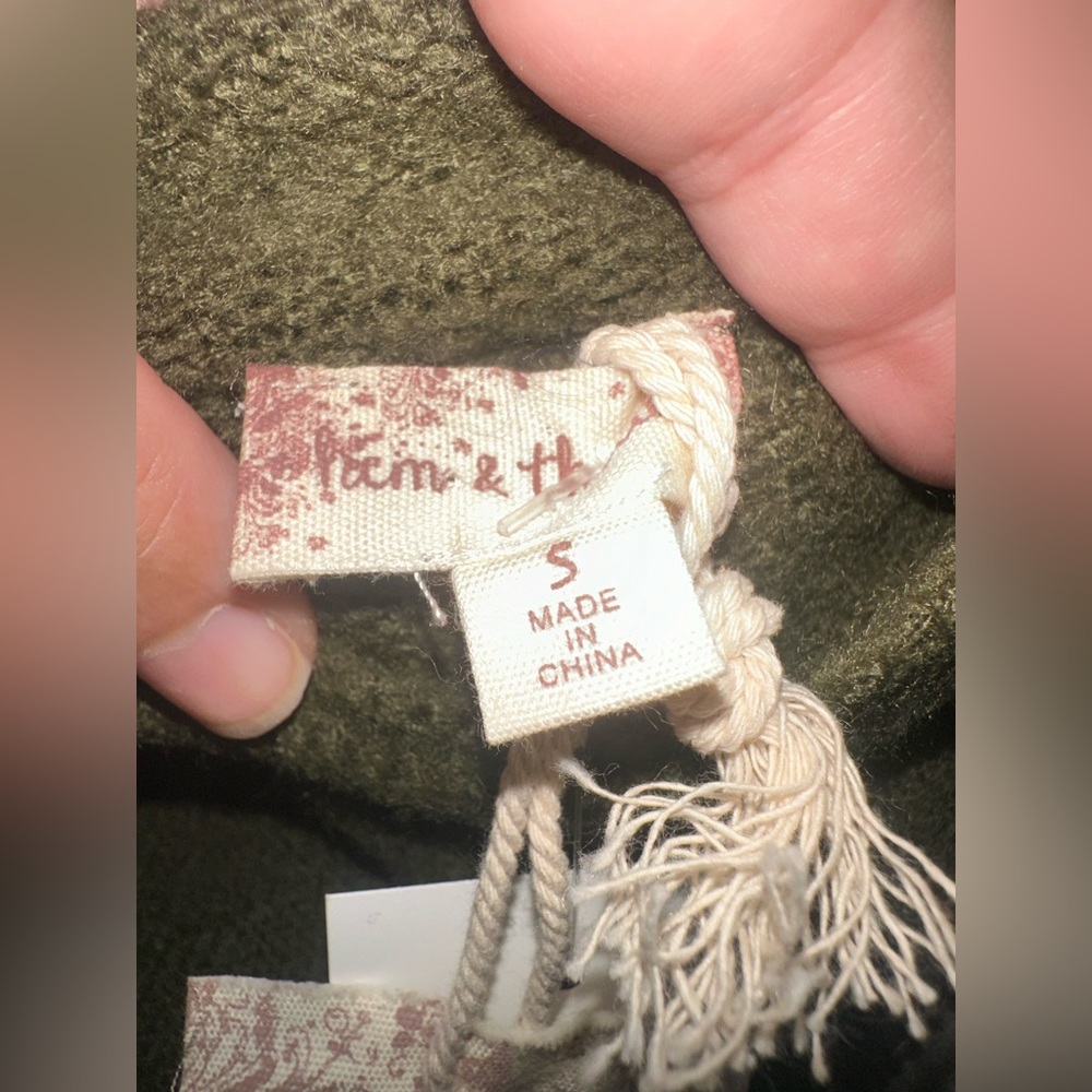Hem & Thread Sweater - Picture 14 of 15